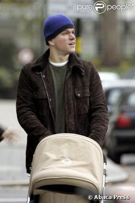 Matt Damon se promene avec sa fille Isabella