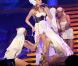 Kylie Minogue, "Les Folies Tour", à Paris, le 15 mars 2011