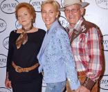 Sharon Stone avec son père et sa mère en 2004