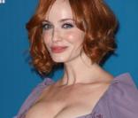 La plantureuse Christina Hendricks de Mad Men. Comment résister à ses charmes ?  