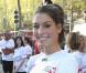 Laury Thilleman a couru pour Mécénat Chirurgie Cardiaque, lors du 35ème Marathon de Paris, le 10 avril 2011