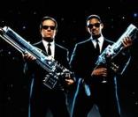 Men in Black, ce lundi 11 avril à 20h40 sur W9. Avec deux stars, Tommy Lee Jones et Will Smith, les hommes en noir 