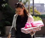 Jennifer Garner accompagne sa fille Violet à un goûter d'anniversaire à Los Angeles, samedi 16 avril.