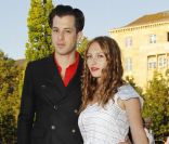 Joséphine de la Baume et Mark Ronson se marient ! 