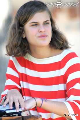 Tallulah Belle Willis, arrêtée par la police en possession d'alcool. Problème, elle est mineure...