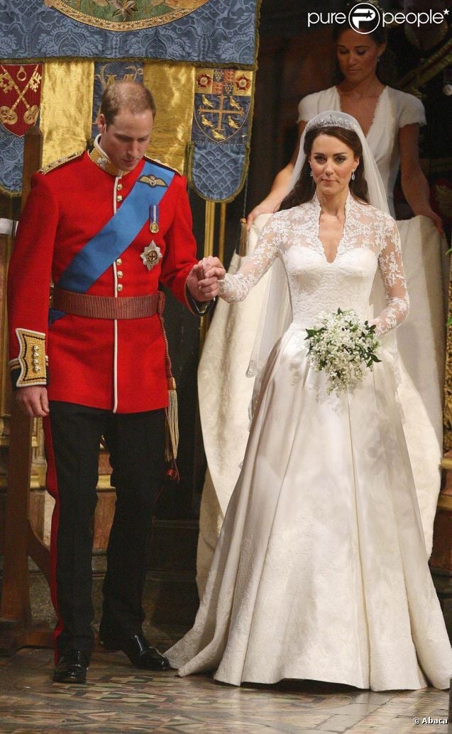 Juin 2012 les royales mariés - Page 3 606415-le-mariage-william-et-kate-aura-coute-637x0-5