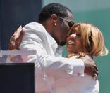 Beaucoup d'émotion sur Hollywood Boulevard pour l'étoile de P. Diddy