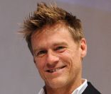 Le musicien canadien Bryan Adams en mars 2009<br />