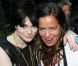 La chanteuse Uffie et la créatrice Jade Jagger lors de la présentation de la nouvelle collection Morellato, dans l'enceinte du Club de l'Arc, à Paris, le 5 mai 2011.