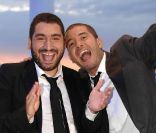 Mouloud Achour aux côtés d'Ali Baddou durant le 63e Festival de Cannes en mai 2010
 &nbsp; 