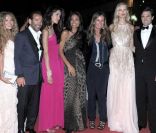 Rosario Dawson et Karolina Kurkova après la cérémonie de clôture du festival de Cannes et la remise des prix le 22 mai 2011
