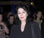 Anouk Aimée après la cérémonie de clôture du festival de Cannes et la remise des prix le 22 mai 2011