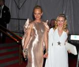 Amber Valletta et Naomi Watts
