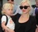 Gwen Stefani avec le jeune Zuma, Nice, 12 mai 2011 