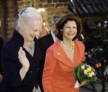 Autre moment fort de la vie des royaux scandinaves : le 1er juin 2011, la reine Silvia de Suède rejoignait son homologue Margrethe II de Danemark et la princesse Benedikte pour célébrer le centenaire de l'église suédoise de Copenhague. 
