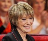 Alice Dona répond aux questions de Laurent Argelier sur MFM.