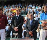  Dimanche 5 juin 2011, Rafael Nadal prenait encore l'ascendant sur son meilleur ennemi, Roger Federer, en finale de Roland-Garros, pour soulever sa sixième Coupe des Mousquetaires, en présence de Jean Gachassin et Jim Courier. 