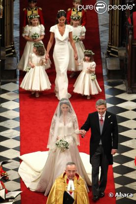 Après avoir fasciné le monde entier, le robe de mariée de Catherine Middleton, duchesse de Cambridge, sera à l'honneur à Buckingham Palace au cours de l'été 2011 : toute la parure de la mariée le 29 avril y sera exposée au public !