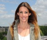 <p>Sophie Thalmann lors du 4e Prix de l\'Ambassadeur ELA au musée du Quai Branly à Paris le 8 juin 2011</p>