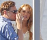 Blake Lively et Leonardo DiCaprio sur un yacht en mai 2011 dans le sud de la France <br />