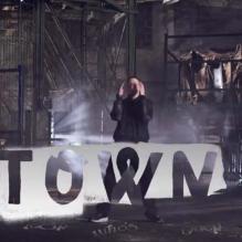 Images extraites du clip <em>Fast Lane</em> de Bad Meets Evil, duo formé par Royce Da 5'9" et Eminem, juin 2011.
