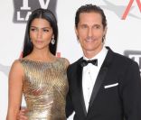Camila Alves et Matthew McConaughey à l\'occasion du Lifetime Achievement Award en hommage à Morgan Freeman, dans le cadre du 39e AFI, aux studios de Sony Pictures, à Los Angeles, le 9 juin 2011.