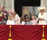 Sophie, comtesse de Wessex, son mari Edward de Wessex et Camilla Parker Bowles, duchesse de Cornouailles lors du Trooping the Colour, célébration de l'anniversaire de la reine Elizabeth II, à Londres le 11 juin 2011