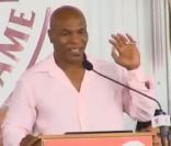 Dimanche 12 juin 2011, Mike Tyson, 44 ans, était intronisé au International Boxing Hall of Fame, presque 25 ans après être devenu le plus jeune champion du monde de l'histoire de la boxe.