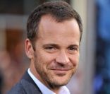 Peter Sarsgaard à l'avant-première de  Green Lantern  au Grauman's Chinese Theatre de Los Angeles, le 15 juin 2011.
