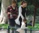 Jennifer Lopez et ses jumeaux Emme et Max au Parc Monceau à Paris le 16 juin 2011