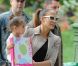 Jennifer Lopez et ses jumeaux Emme et Max au Parc Monceau à Paris le 16 juin 2011