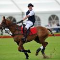Le prince Harry complice avec sa cousine Zara, non loin d'une ex de William !