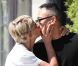 Ellen DeGeneres : Pourtant mariée, elle embrasse un homme sur la bouche