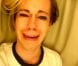 Chris Crocker, en septembre 2007, défend Britney Spears après sa prestation catastrophique aux MTV Vidéo Music Awards... "Leave Britney alone !!!!!!" 