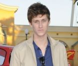 Jean-Baptiste Maunier lors de l'avant-première de  Cars 2 , à Disneyland Paris, le 25 juin 2011.