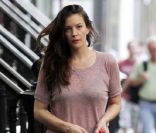 Liv Tyler sans maquillage dans les rues de New York en rentrant du sport. Juin 2011 
