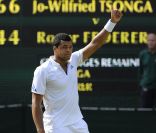 Jo-Wilfried Tsonga a triomphé le 29 juin 2011 de Roger Federer en quart de finale à Wimbledon, dont il atteint pour la première fois la demi-finale.
