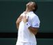 Jo-Wilfried Tsonga : A genoux à Wimbledon pour son exploit face à Federer