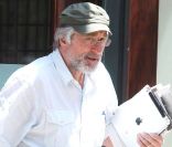Robert De Niro dans les rues de New York le  15 juin 2011.