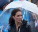  Un duel à la pagaie, des câlins et des regards complices : William et Kate ont adoré leur journée dans la grisaille à l'île du prince Edward. 
 Le prince William et la duchesse Catherine de Cambridge poursuivaient  leur Royal Tour 2011 du Canada lundi 4 juillet 2011 du côté de l'Île du  Prince Edouard. 