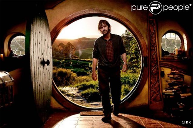Peter Jackson dans les décors de  Bilbo Le Hobbit , à Wellington, en Nouvelle-Zélande, en mars 2011.