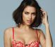 Irina Shayk dévoile son corps de rêve pour la marque Next Lingerie.