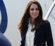 Chemise, compensées et jean, la princesse Catherine a de l'allure...