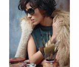 Anja Rubik devient brune dans la campagne Fendi automne/hiver 2011-2012