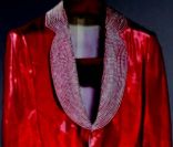 Deux chapeaux de Michael Jackson seront mis en vente le 18 octobre 2011 à Paris, par l'hôtel des ventes Drouot-Richelieu.