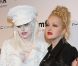  Lady Gaga et Cyndi Lauper, copines, à la soirée de l'amfAR, le 10 février 2010, à New York. 