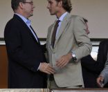 Le prince Albert de Monaco et son neveu Andrea Casiraghi étaient présents au Stade Louis-II de Monaco le 1er août 2011 pour voir l'ASM faire sa rentrée en Ligue 2 face à Boulogne-sur-mer. Score final : 0-0.