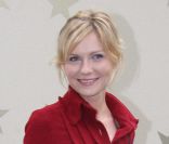 Kirsten Dunst à Paris en 2007 lors d'un défilé Chanel 