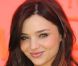 Très active pour Victoria's Secret, le mannequin australien Miranda Kerr participait au lancement de la Bombshell Summer Tour de la marque de lingerie. Los Angeles, le 12 mai 2010.