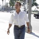 Arnold Schwarzenegger en flagrant délit de fumette